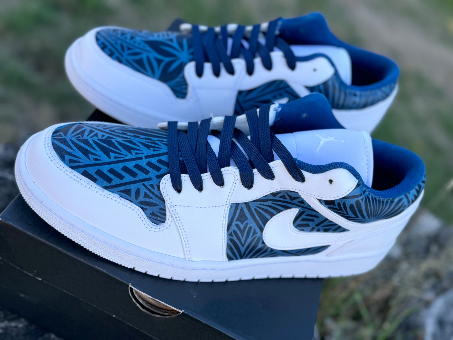 Custom Jordan 1 Mid Adults Blue Poly Designs