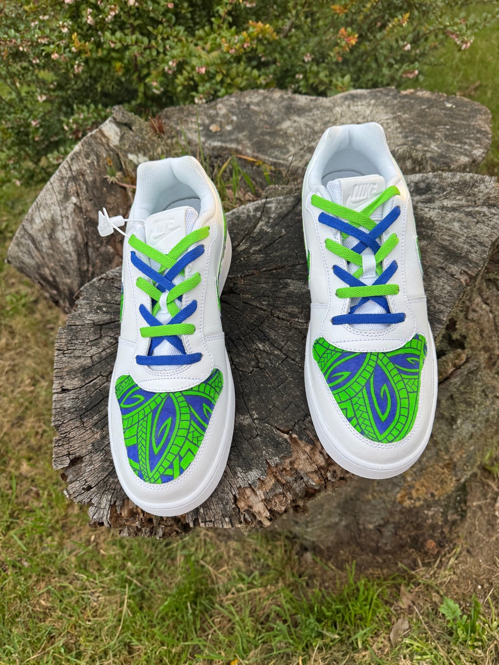 Ebernon Blue/Green Tribal #11 Size 13M