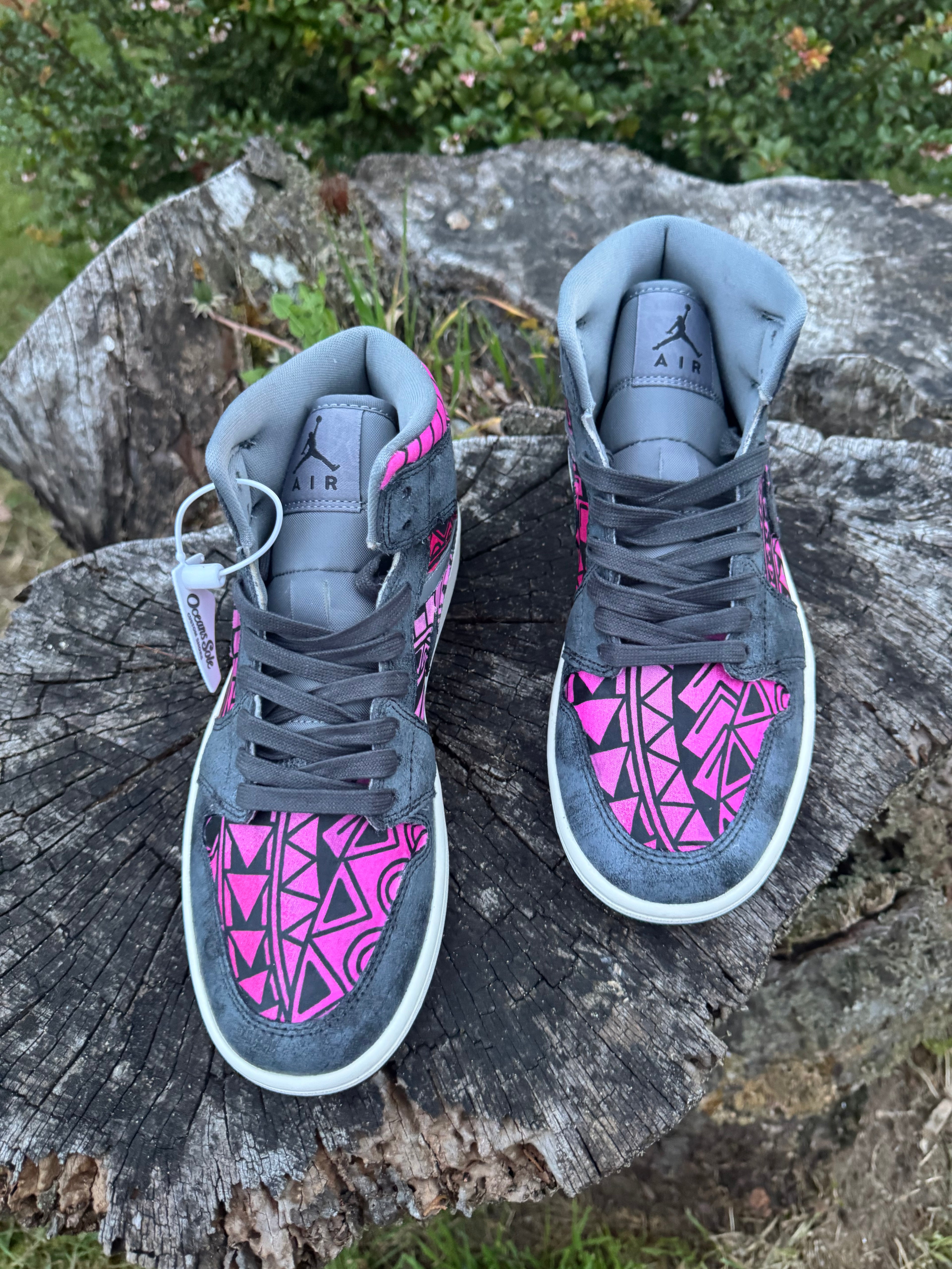Jordan 1 Mid Pink/Grey Tribal #42 Size 7.5W 💗