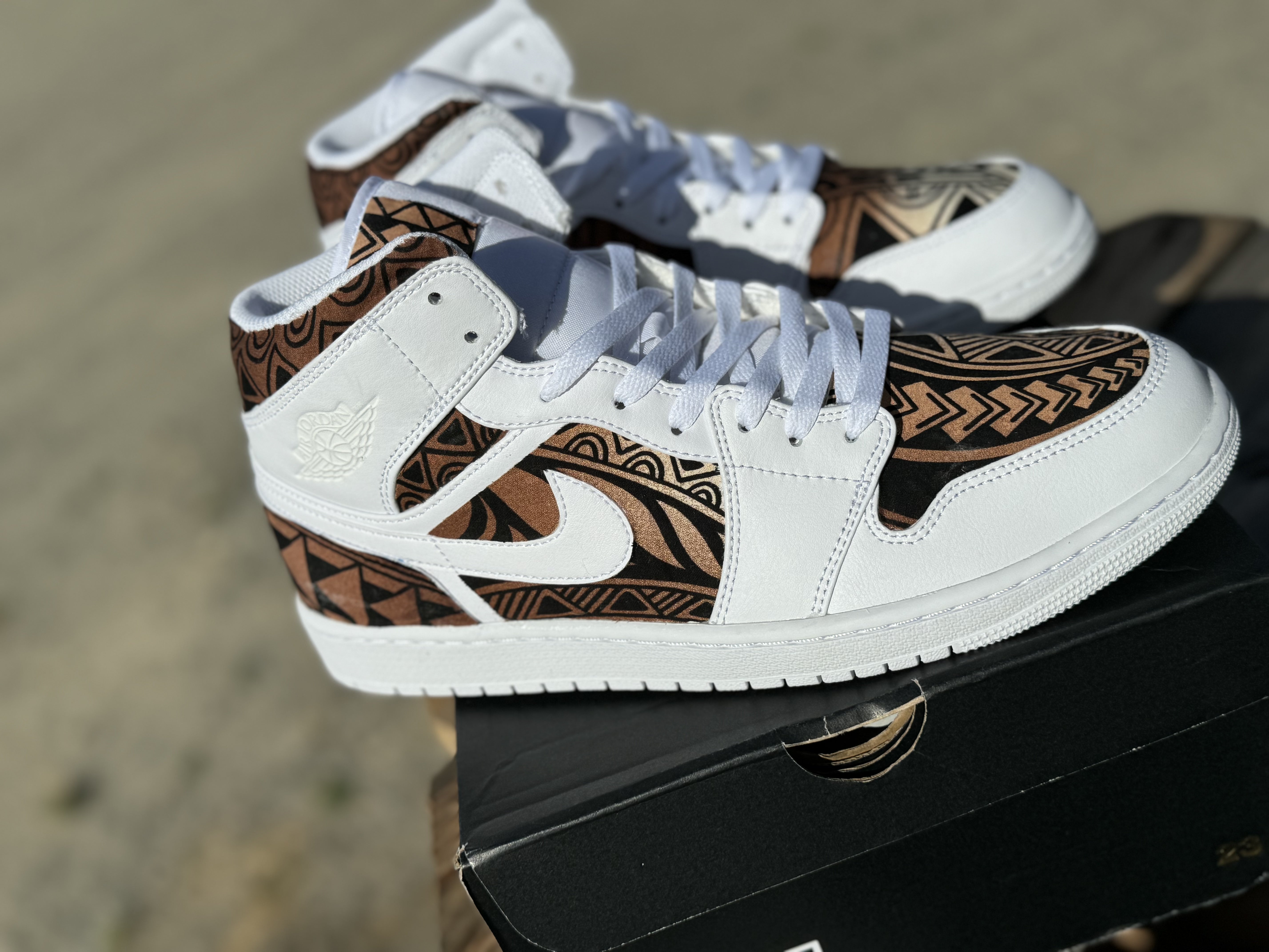 Custom Air Force 1 Adults Brown Poly Designs Main image